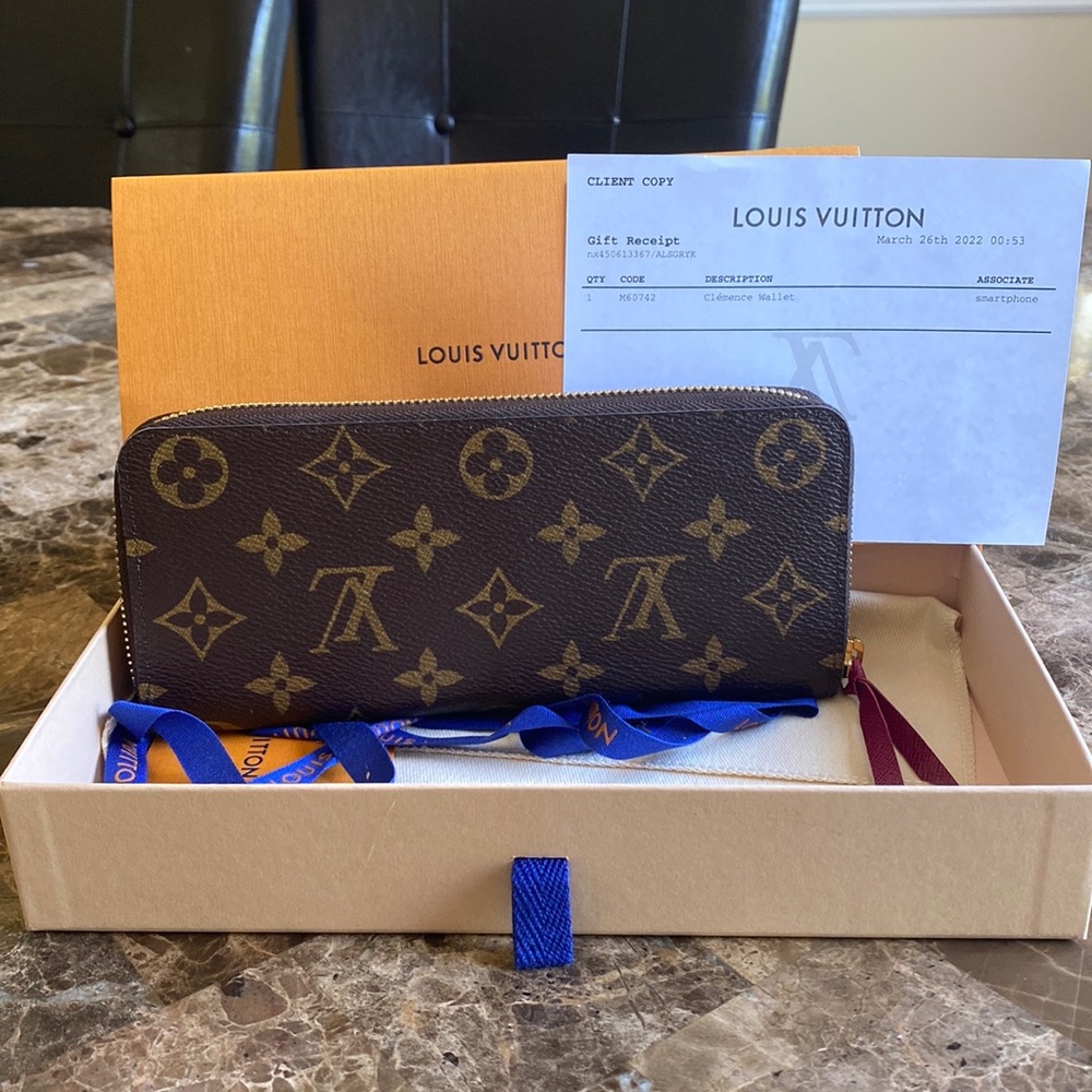 Louis Vuitton Clemence wallet New in fushia